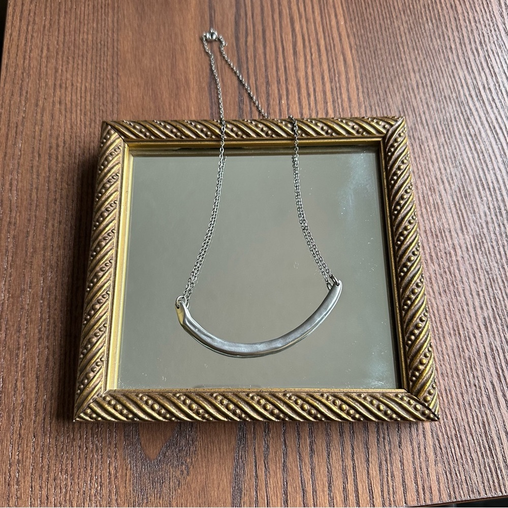 3 for $20 ✨ Silver Bar Dainty Chain Statement Necklace